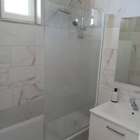 3pieces * لو كانيت